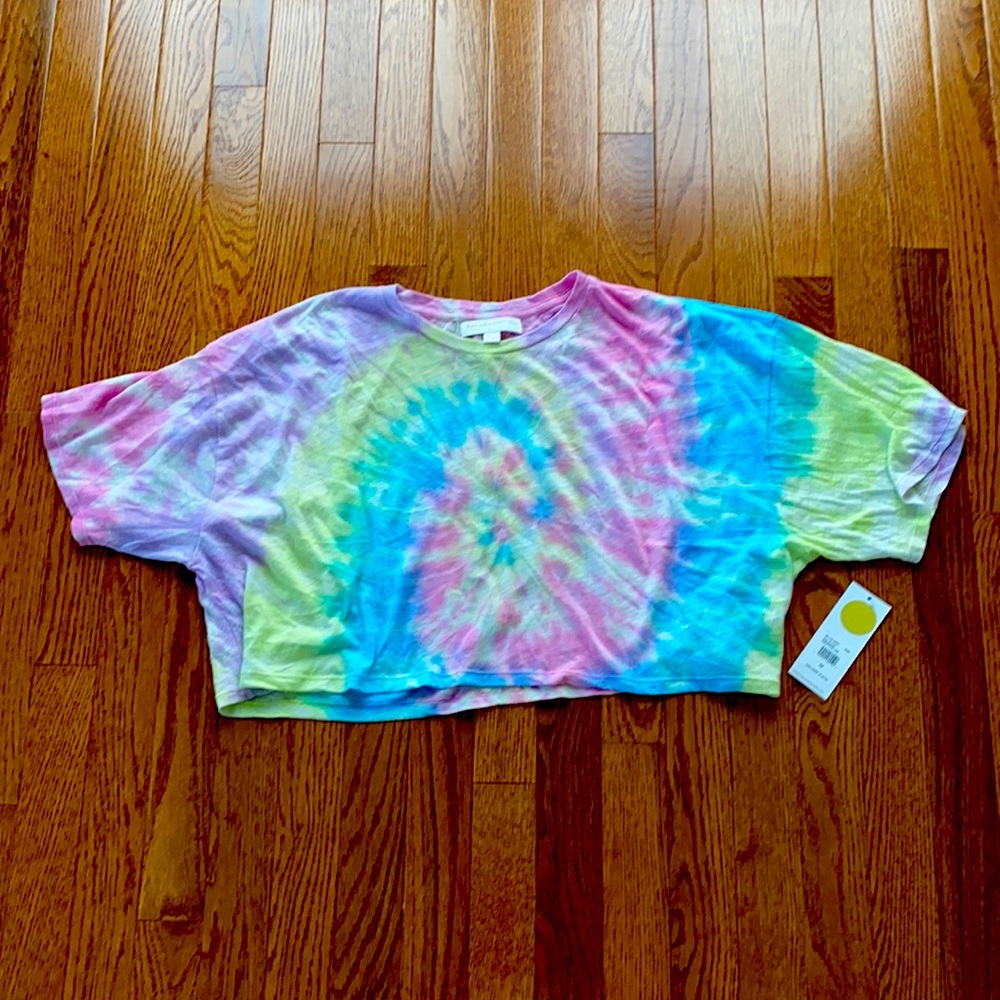 NWT, Cropped tie dye t shirt, size M